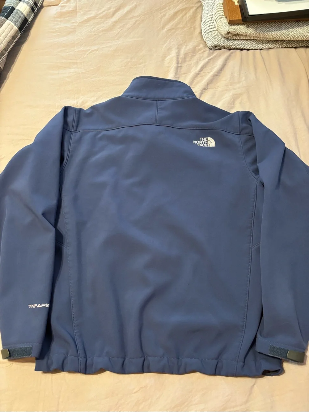 The North Face Men's Apex Softshell Jacket - Navy Blue - Medium